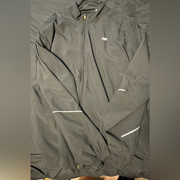 New Balance running jacket - Picture 1 of 5